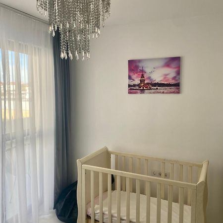 White Luxury Apartment 锡比乌 外观 照片